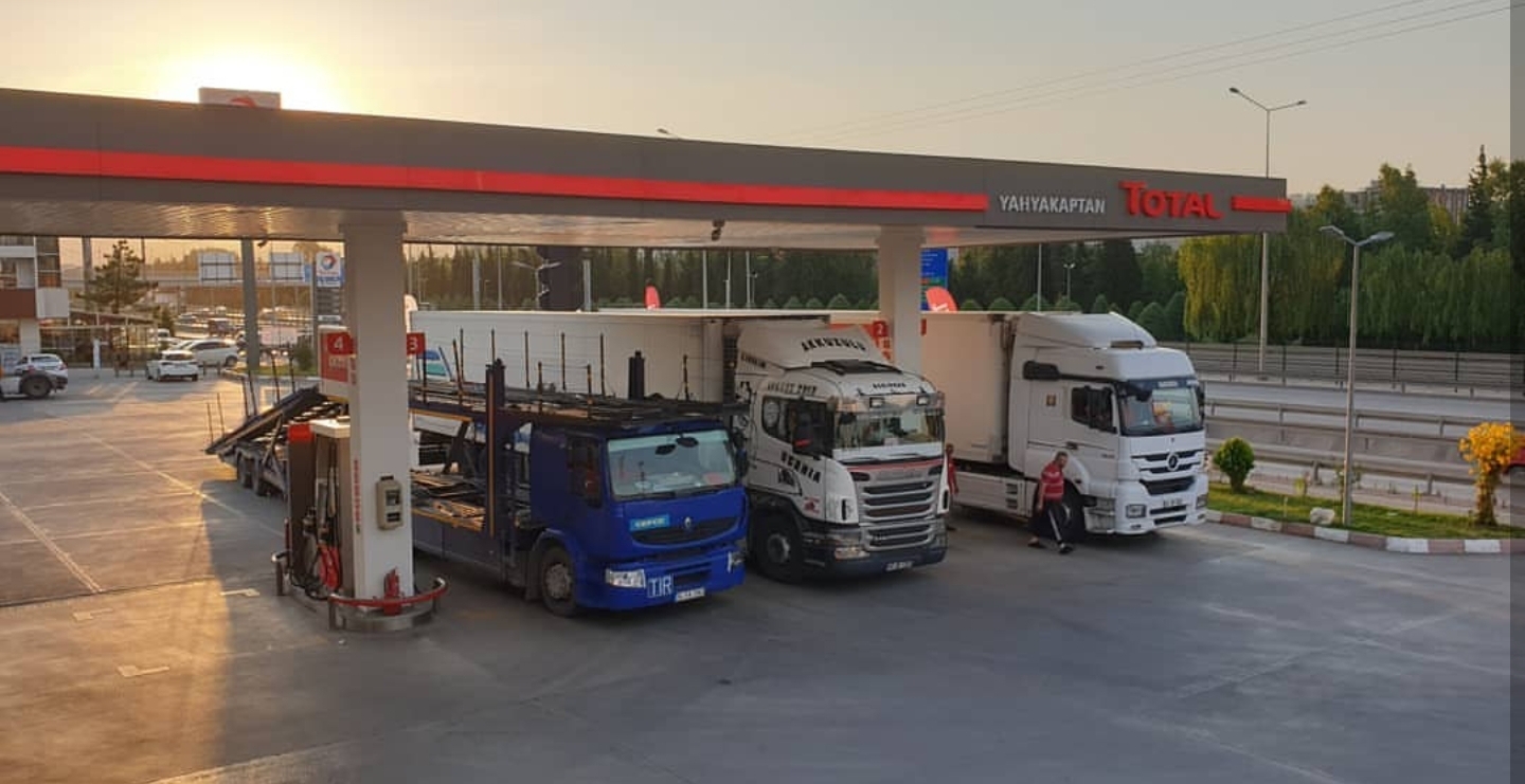 Yahyakaptan İstasyonu